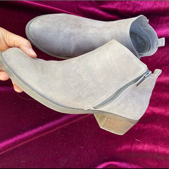 Grey/taupe Carlos Ankle Boots Sz 8 - Picture 2 of 5